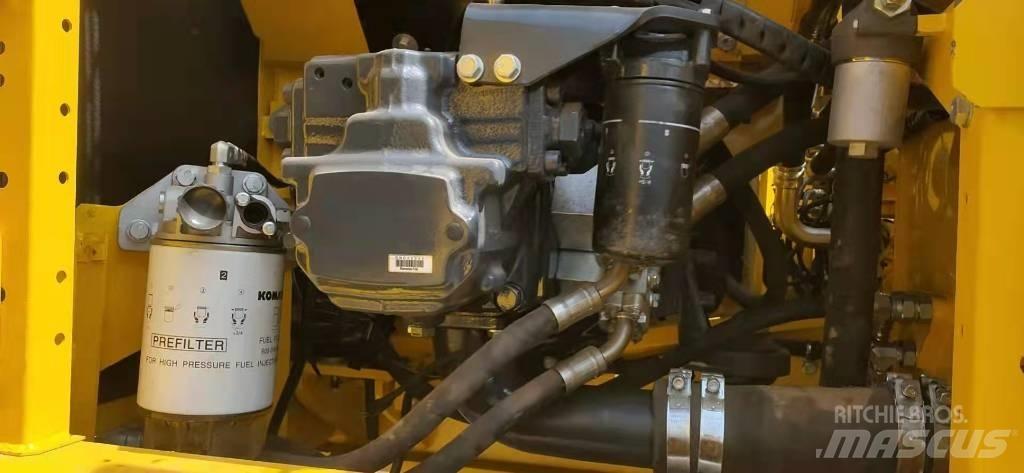 Komatsu pc200-8 Гусеничные экскаваторы