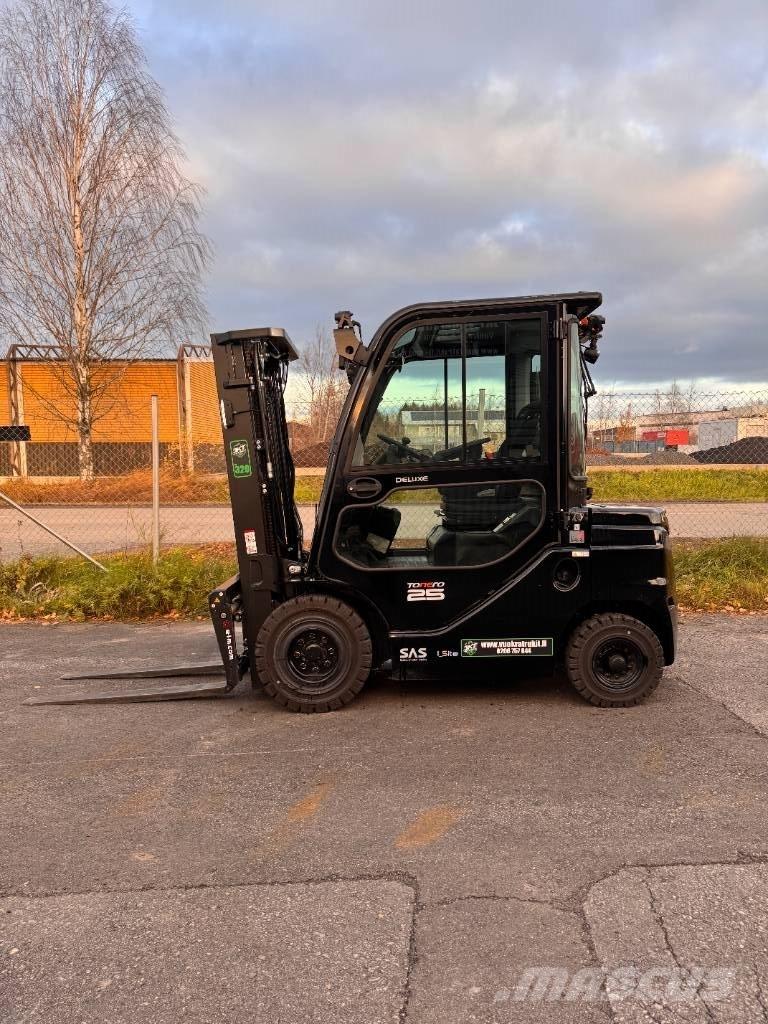 Toyota 52-8 FDF 25 Дизельные погрузчики