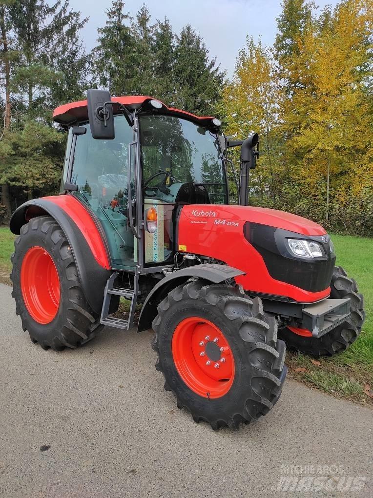 Kubota M4073 Трактора