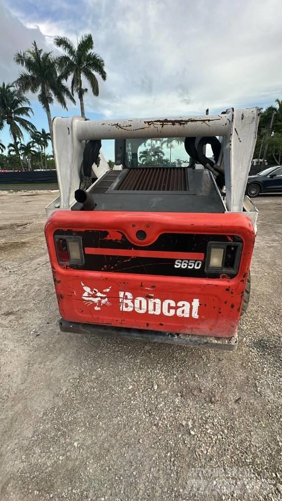 Bobcat S650 Мини-погрузчики