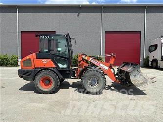 Kubota R065W Фронтальные погрузчики