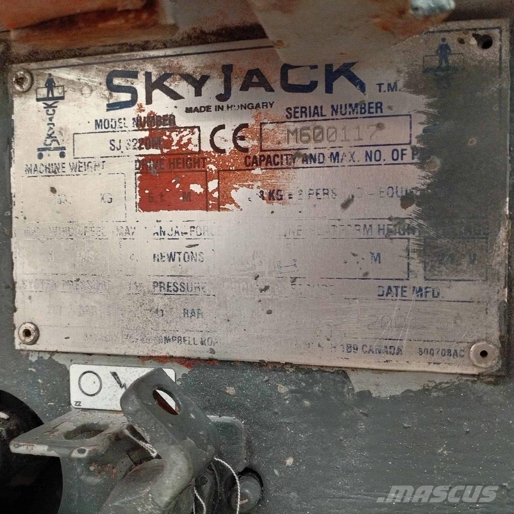 SkyJack SJ 3220 Ножничные подъемники