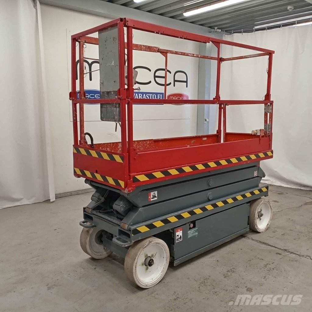 SkyJack SJ 3220 Ножничные подъемники