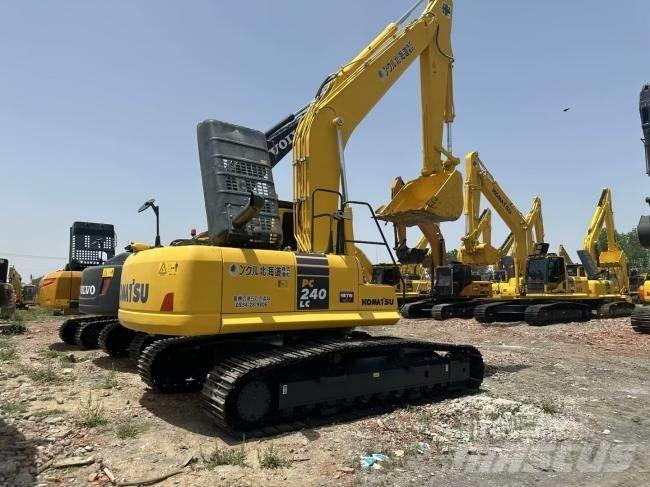 Komatsu PC 240-8 Гусеничные экскаваторы