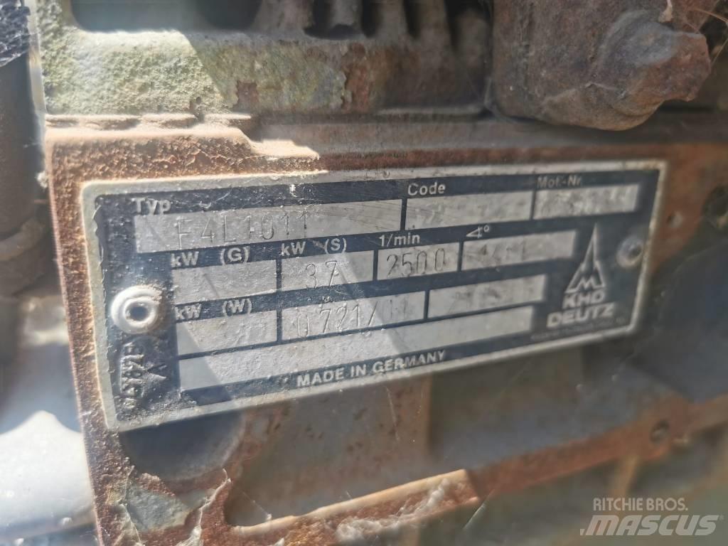 Deutz F4L1011 ENGINE Двигатели
