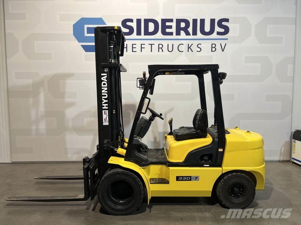 Hyundai 33D-7 Дизельные погрузчики