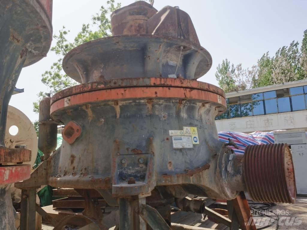 Sandvik CH 660 Дробилки