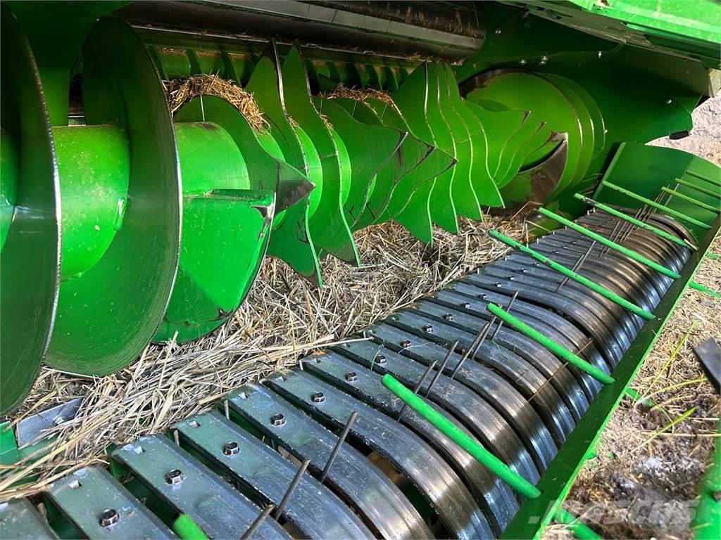 John Deere V461M Рулонные пресс-подборщики