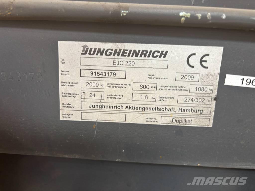 Jungheinrich EJC220 Ручные штабелёры с электроподъёмом