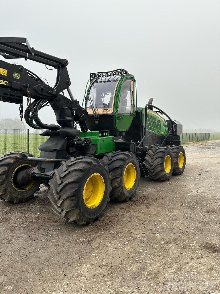 John Deere 1270 G Харвестеры