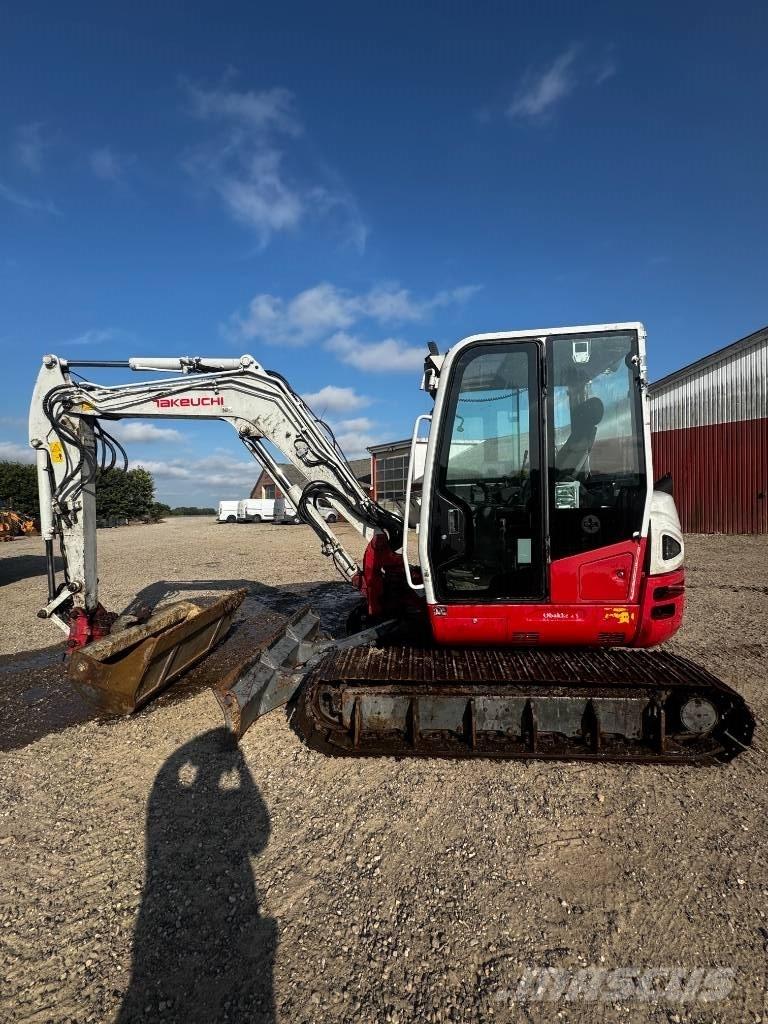 Takeuchi TB 260 Гусеничные экскаваторы