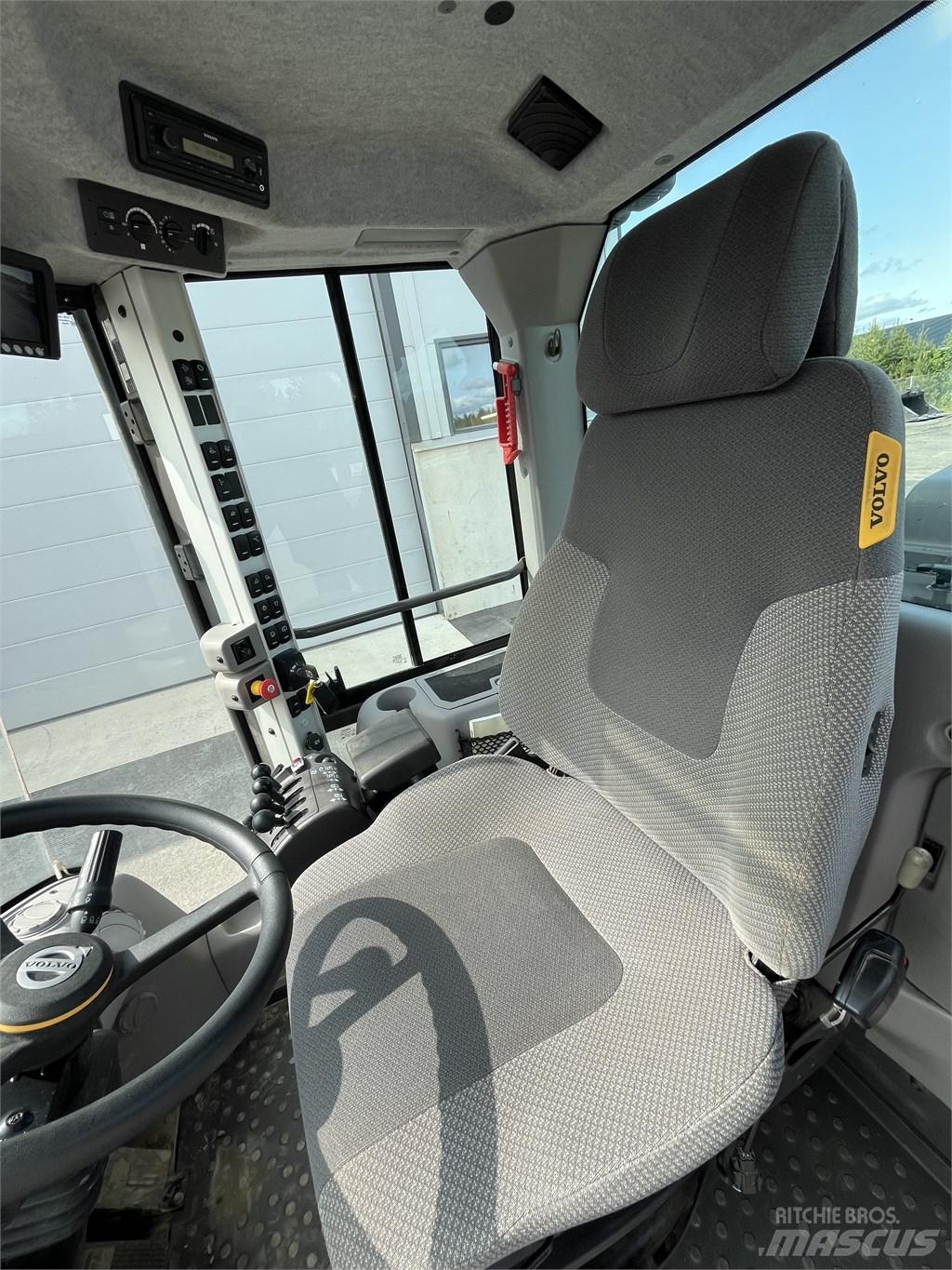 Volvo L 60 H Фронтальные погрузчики