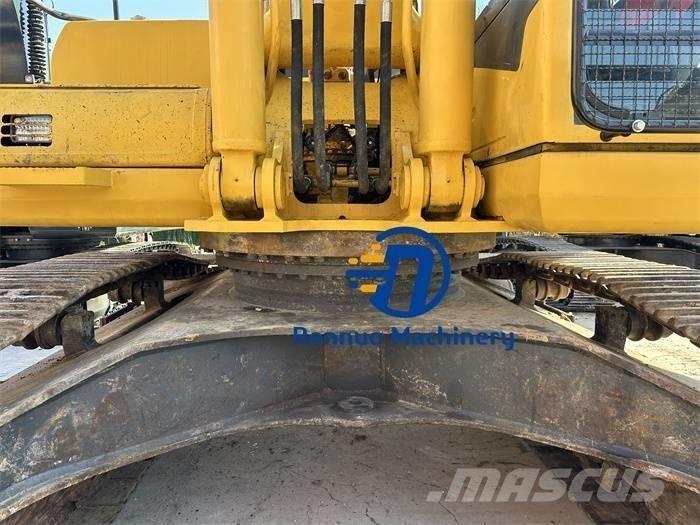 Komatsu PC 400-7 Гусеничные экскаваторы