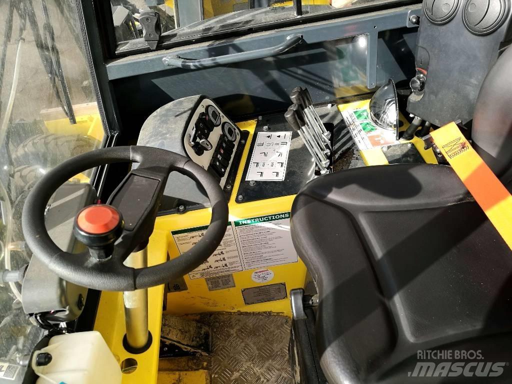 Moffett M8 35.3 Внедорожные погрузчики