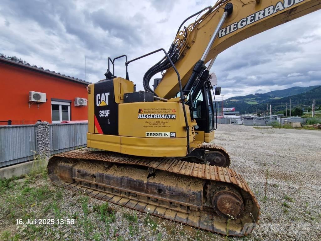 CAT 325 FL CR Гусеничные экскаваторы