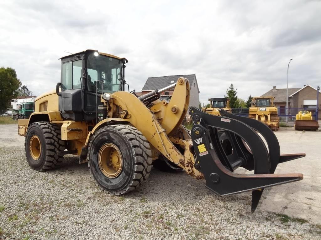 CAT 938 M Фронтальные погрузчики