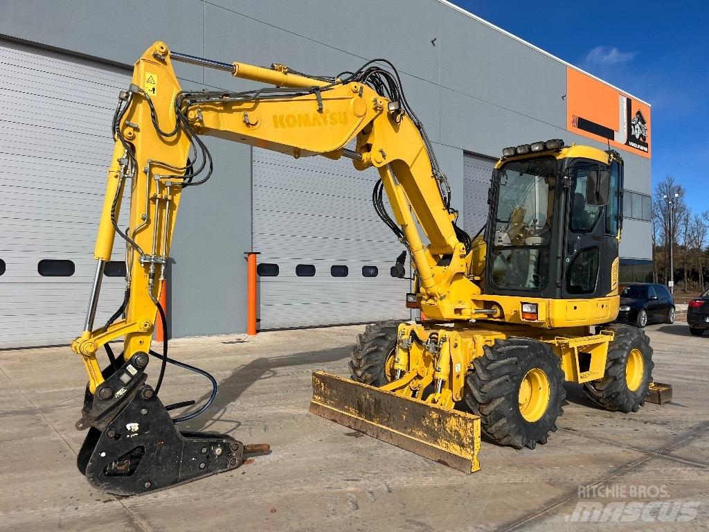 Komatsu PW 98 MR-8 Колёсные экскаваторы