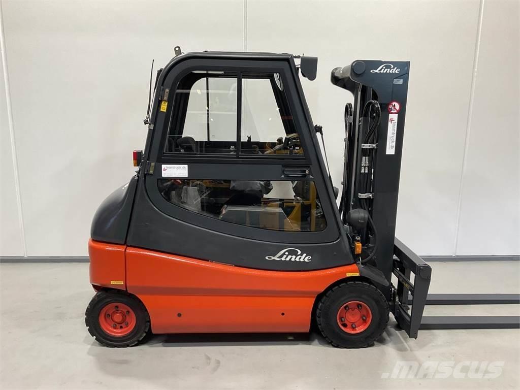 Linde E25P - 02 Электропогрузчики