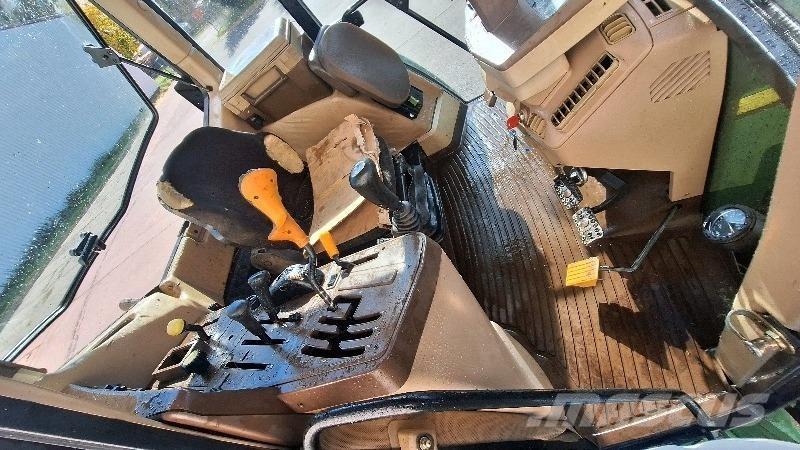 John Deere 6310 Трактора