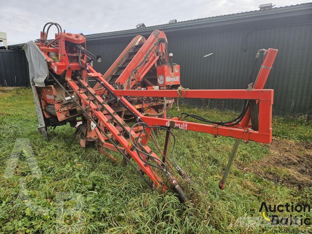 Dewulf P3K Зерноуборочные комбайны