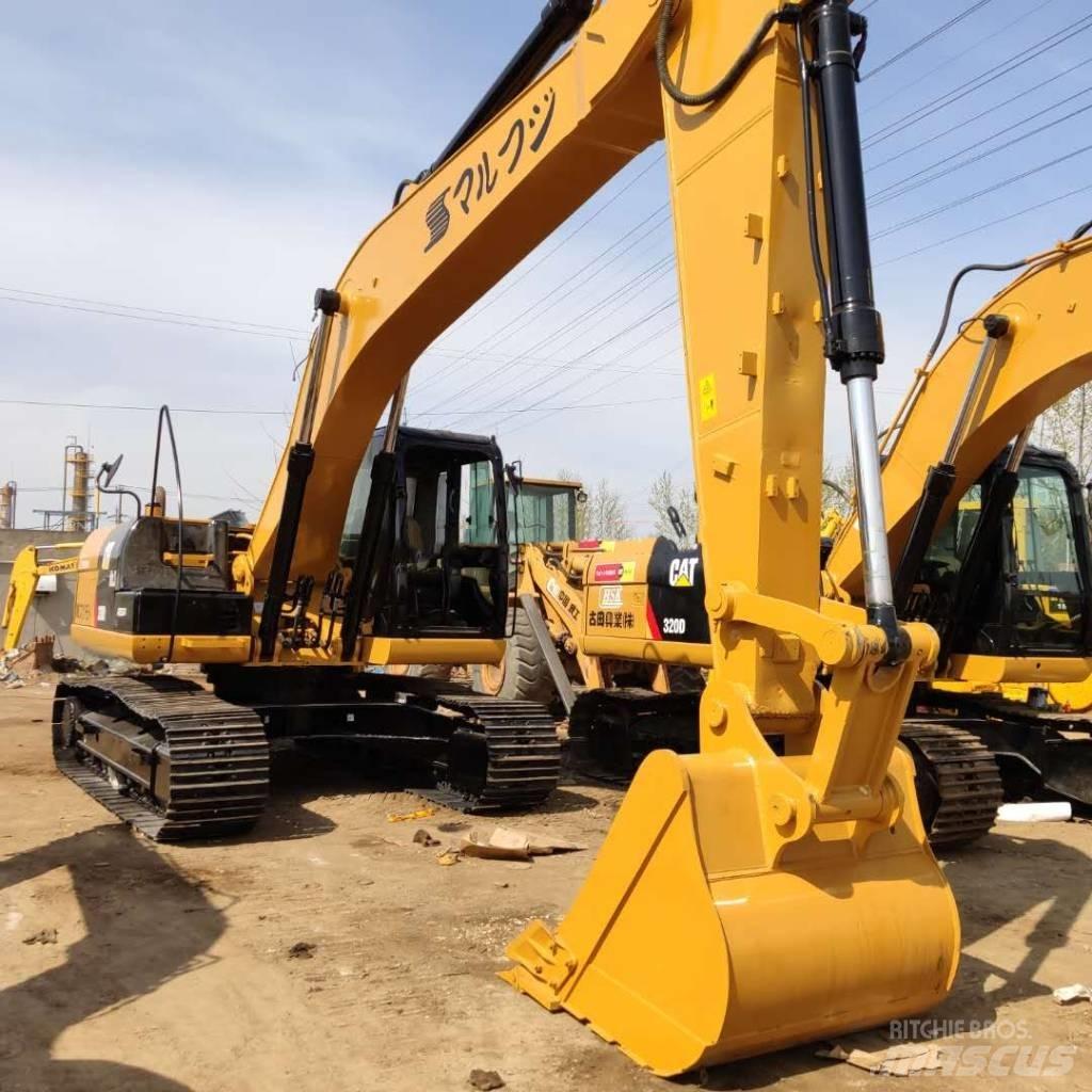 CAT 320D Гусеничные экскаваторы