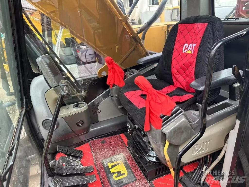 CAT 320 D Гусеничные экскаваторы