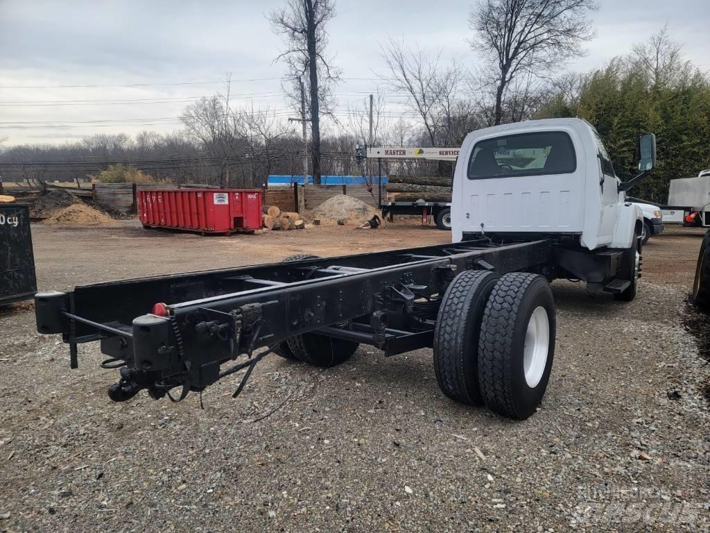 GMC C8500 Шасси с кабиной