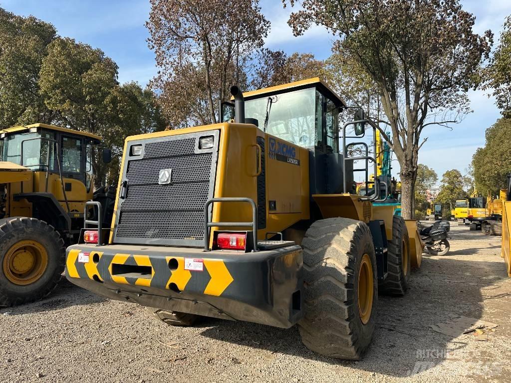 XCMG LW 500 GV Фронтальные погрузчики