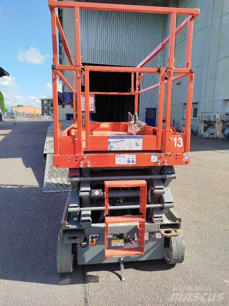SkyJack SJ 4626 Ножничные подъемники
