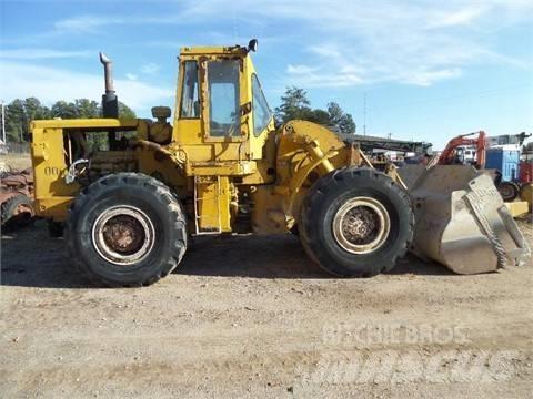 CAT 966 C Фронтальные погрузчики