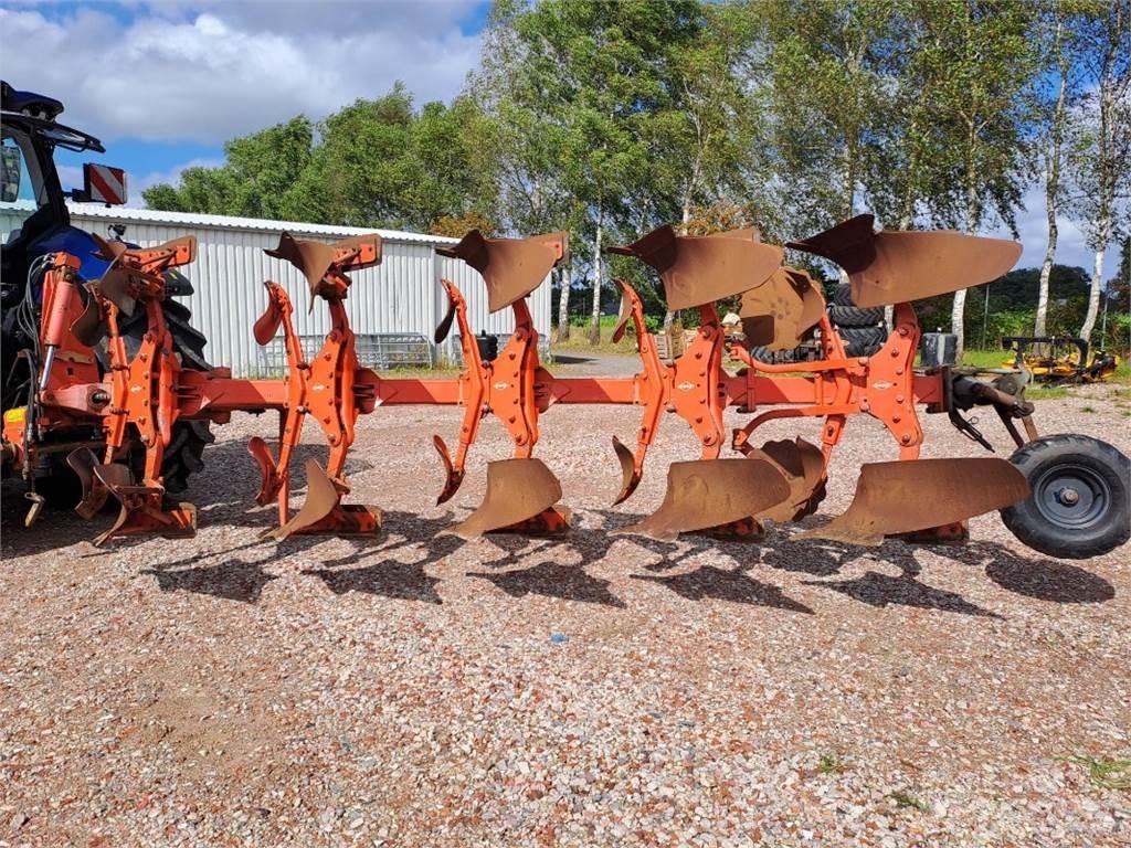 Kuhn VM 152 5T Строительные плуги