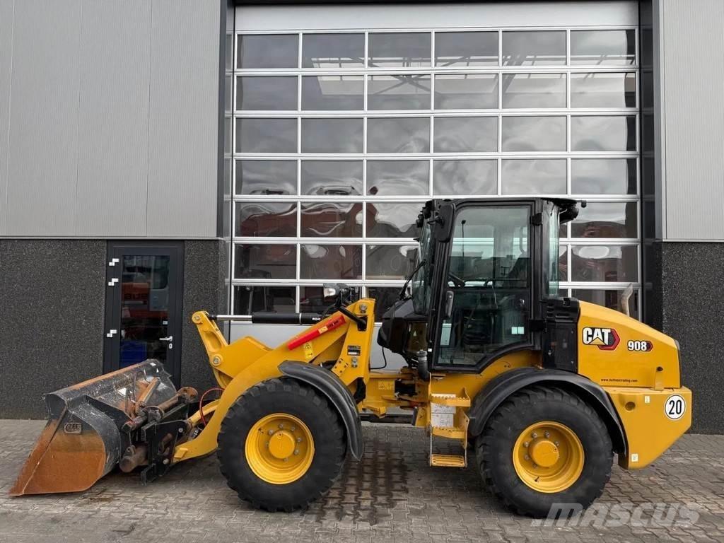 CAT 908 Фронтальные погрузчики