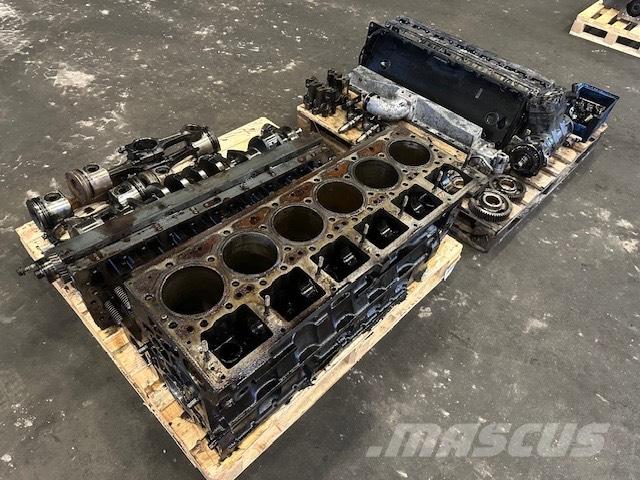 Cummins ISME420-30 Двигатели