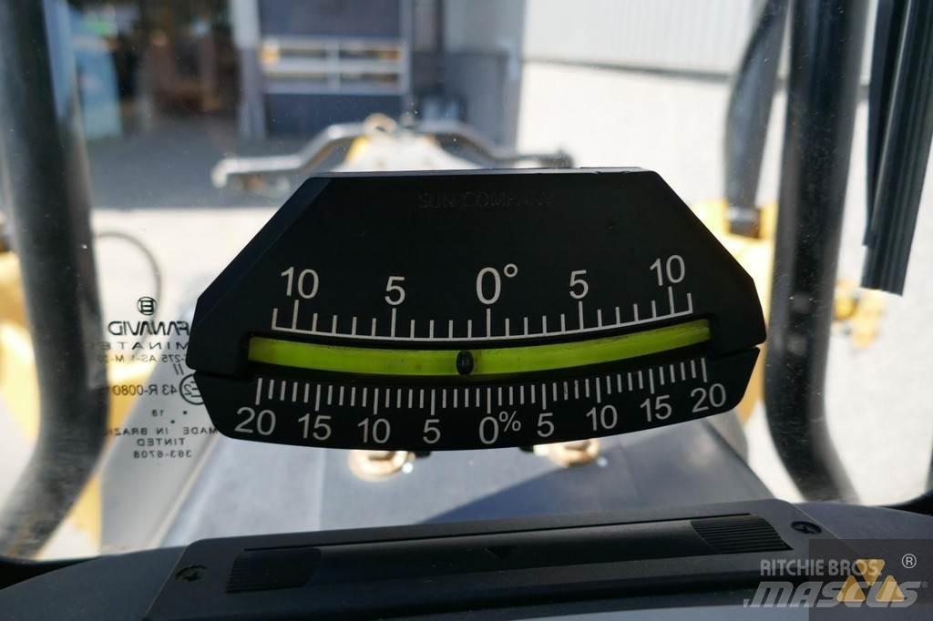 CAT 140M3 Грейдеры