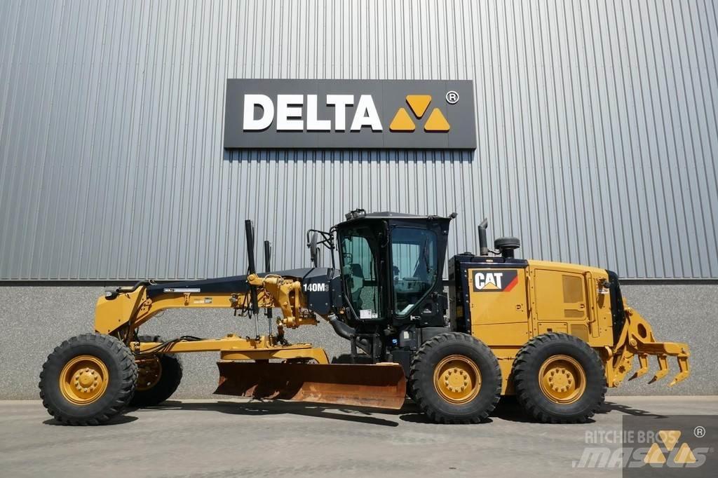 CAT 140M3 Грейдеры