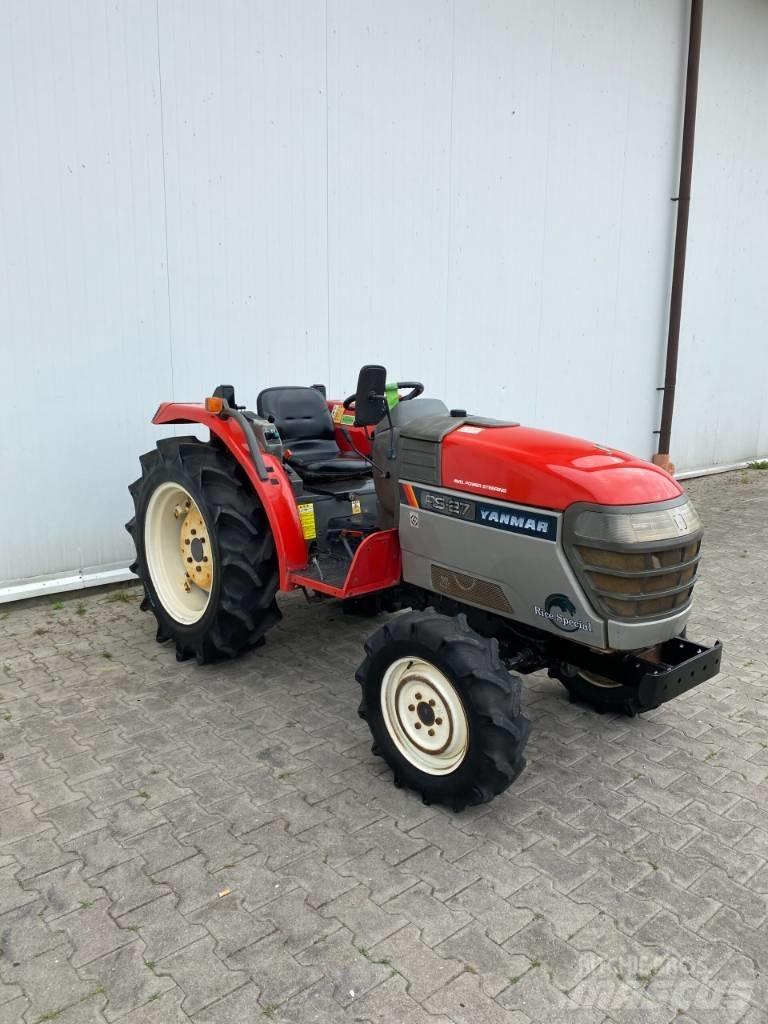 Yanmar RS 27 Коммунальные тракторы