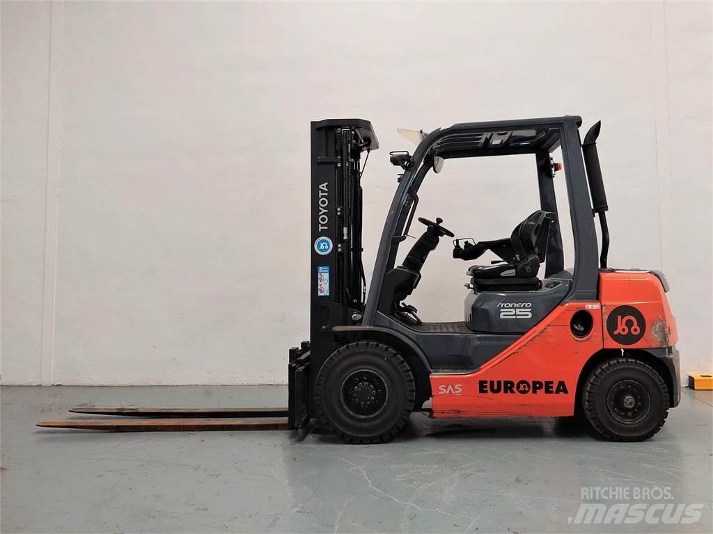 Toyota 02 8FDF25 Дизельные погрузчики