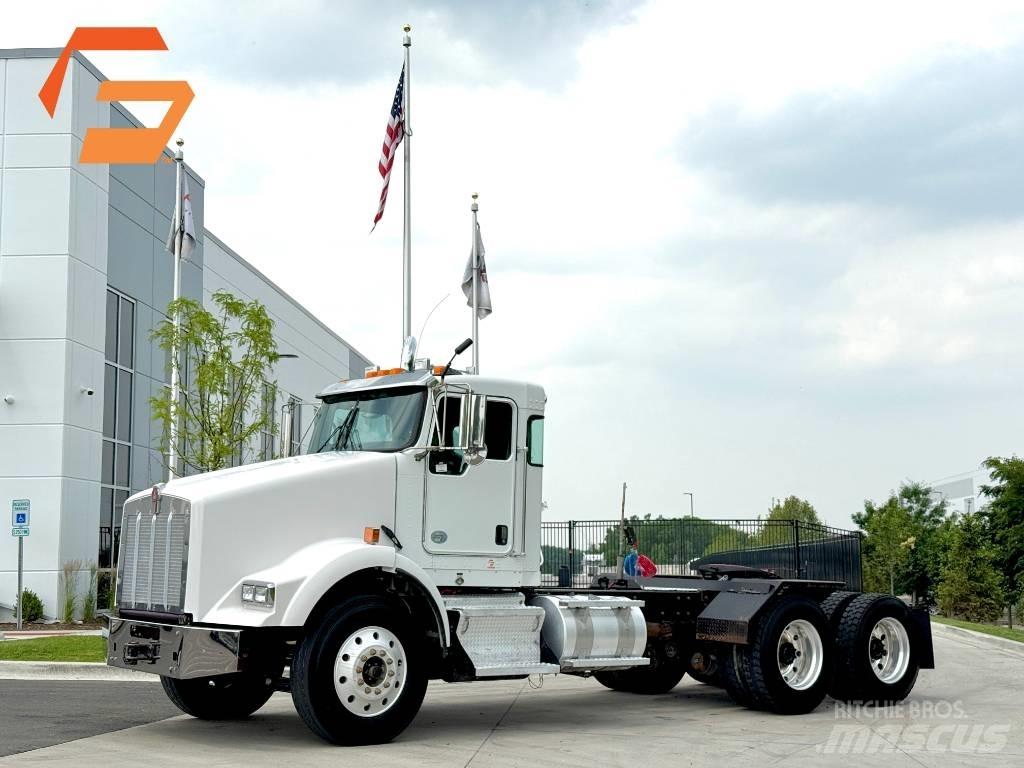 Kenworth T800 Седельные тягачи