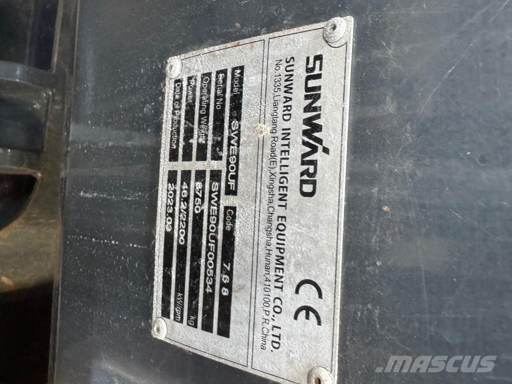 Sunward SWE90UF Малые экскаваторы 7т-12т