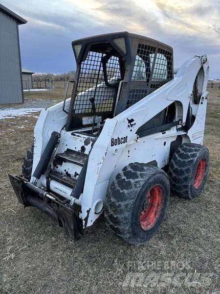 Bobcat S250 Мини-погрузчики