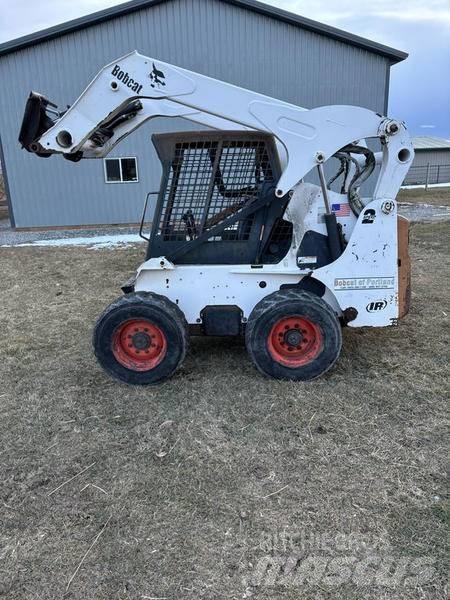 Bobcat S250 Мини-погрузчики