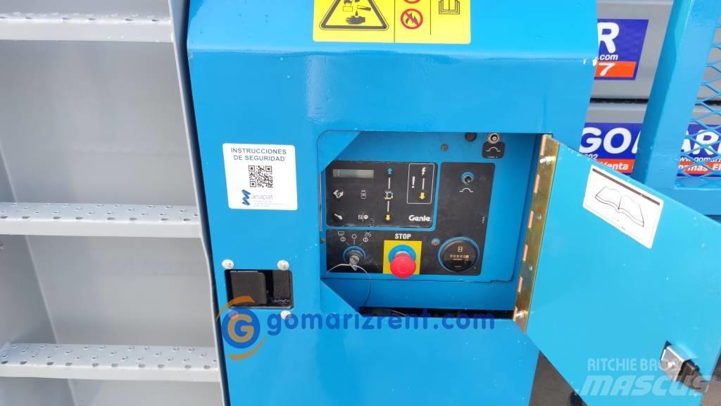 Genie GS 4390 RT Ножничные подъемники