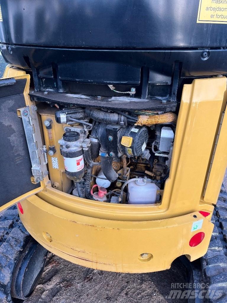 CAT 302 Мини-экскаваторы