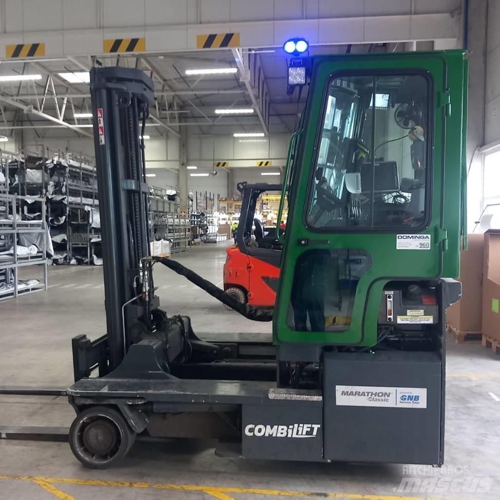 Combilift C 4000 E 4-x ходовые ричтраки
