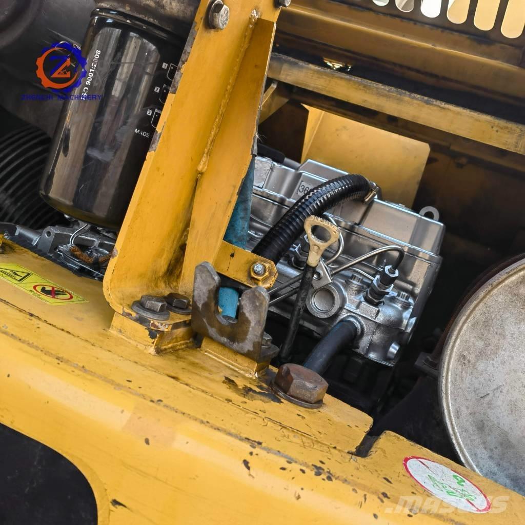 CAT 308 D Малые экскаваторы 7т-12т