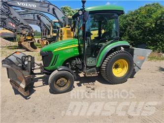 John Deere 3720 Трактора