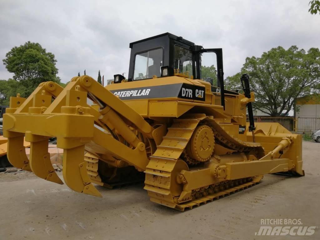 CAT D 7 R Гусеничные бульдозеры