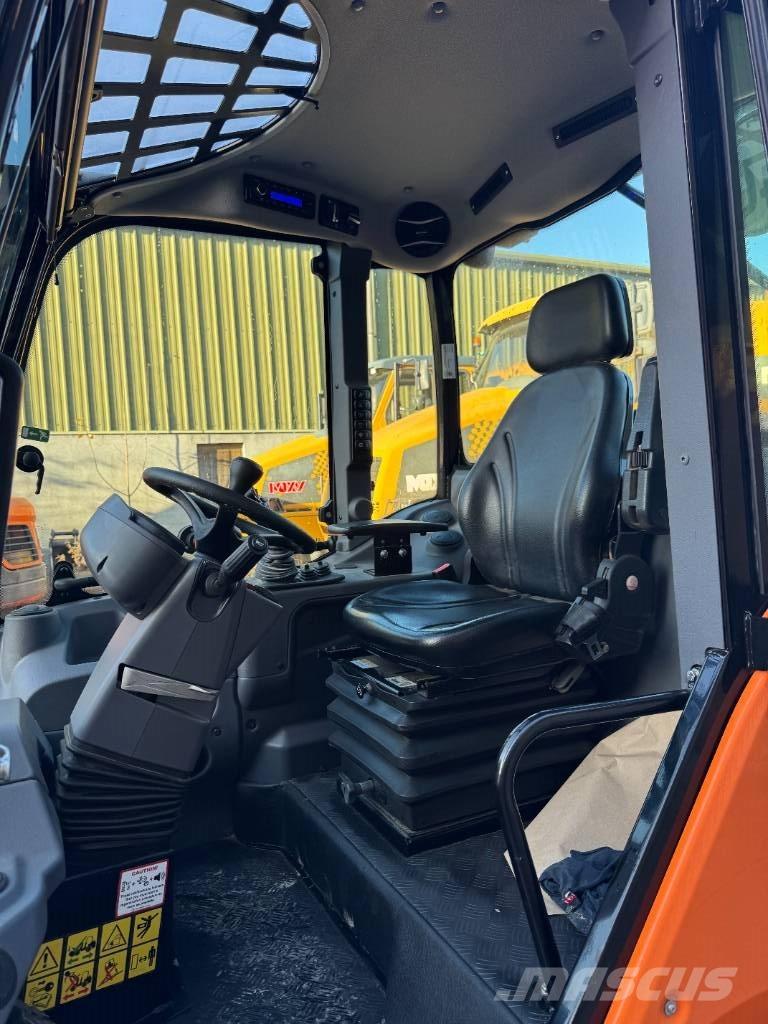 Develon DL 80 TL-7 Малые погрузчики