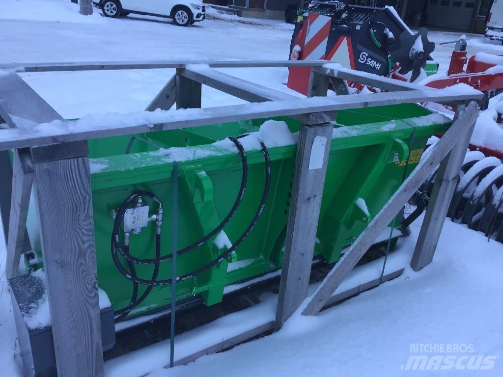 Sami SL 2000 Пескоразбрасыватели