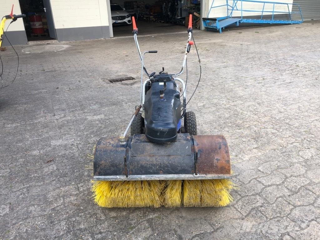 Iseki HK 80 PRO Вакуумные уборочные машины